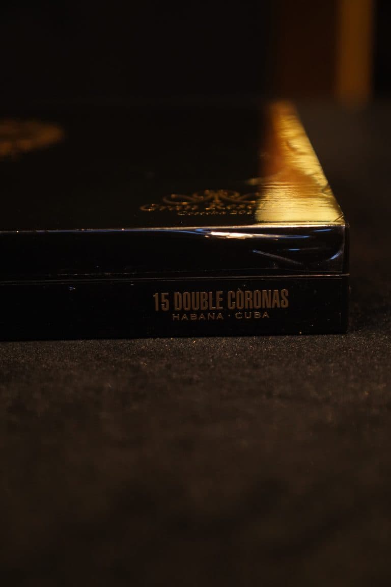 双皇冠特级 GR 2013 DOUBLE CORONAS G.RESERVA (15枝) - 3